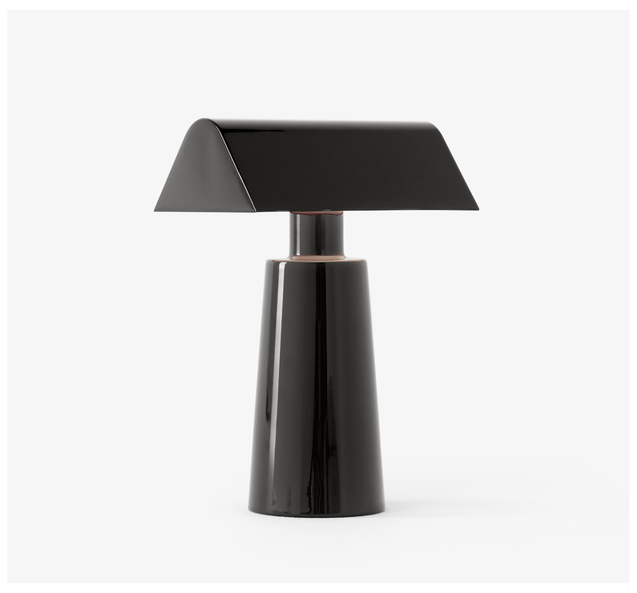 &Tradition Caret MF1 LED Akku Tischleuchte anthrazit – kabellos, dimmbar, tragbare Designleuchte für Innen & Außen