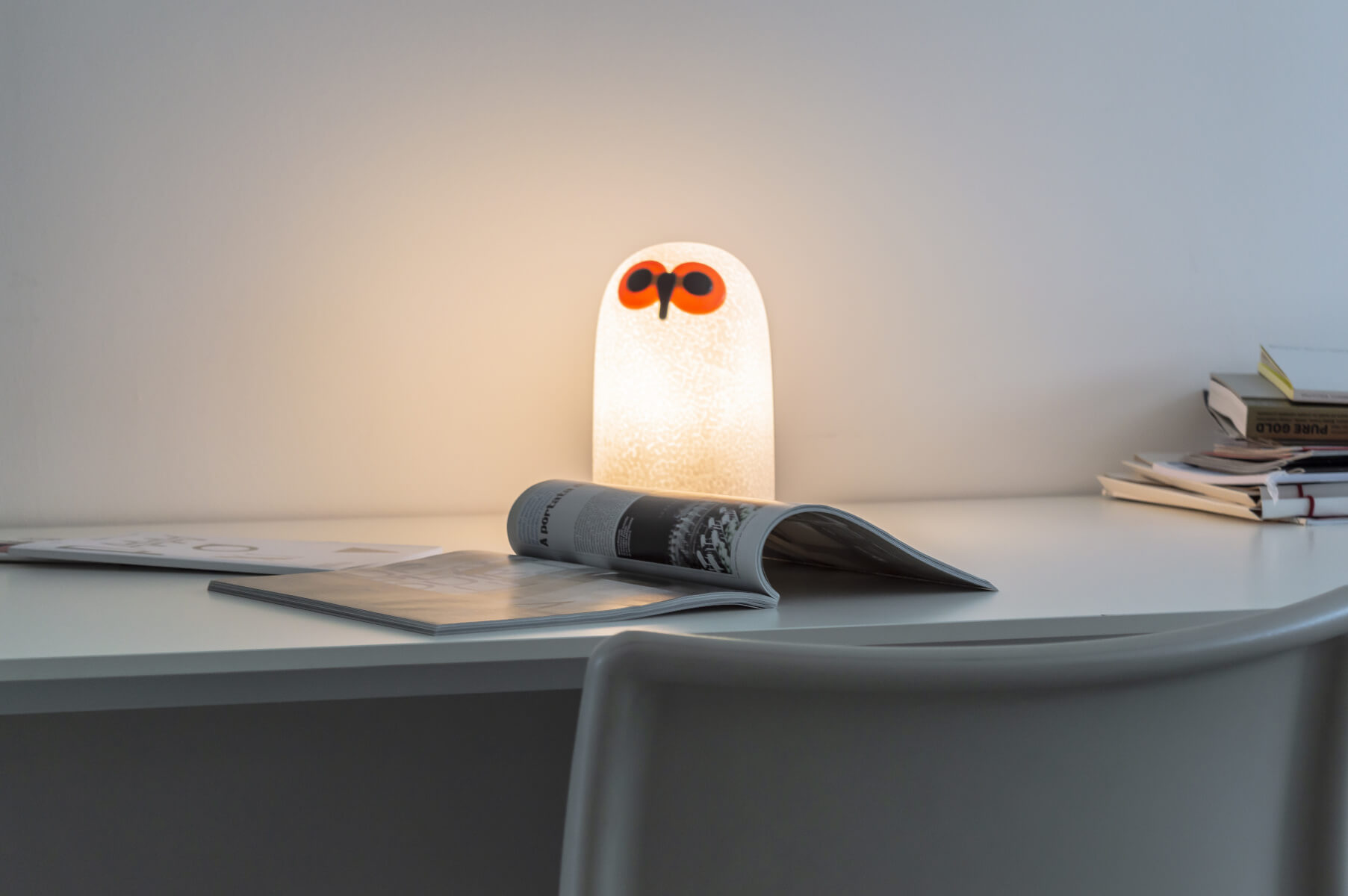 Magis Linnut Sulo S Tischleuchte aus hochwertigem Material, modern, warmes Licht – perfektes Designobjekt für jeden Raum