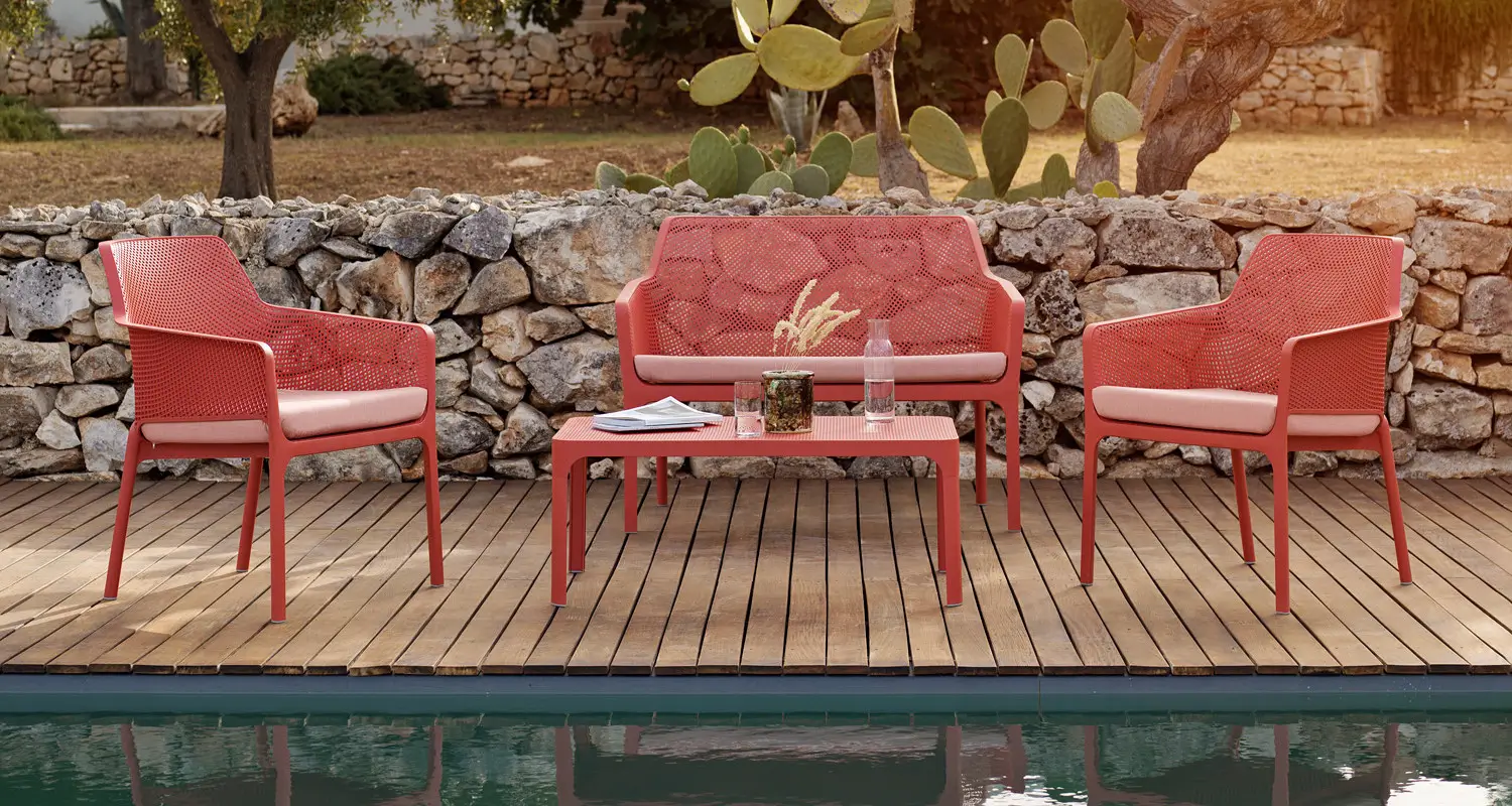 nardi-net-lounge-bank-pool-terrasse.webp?width=3000