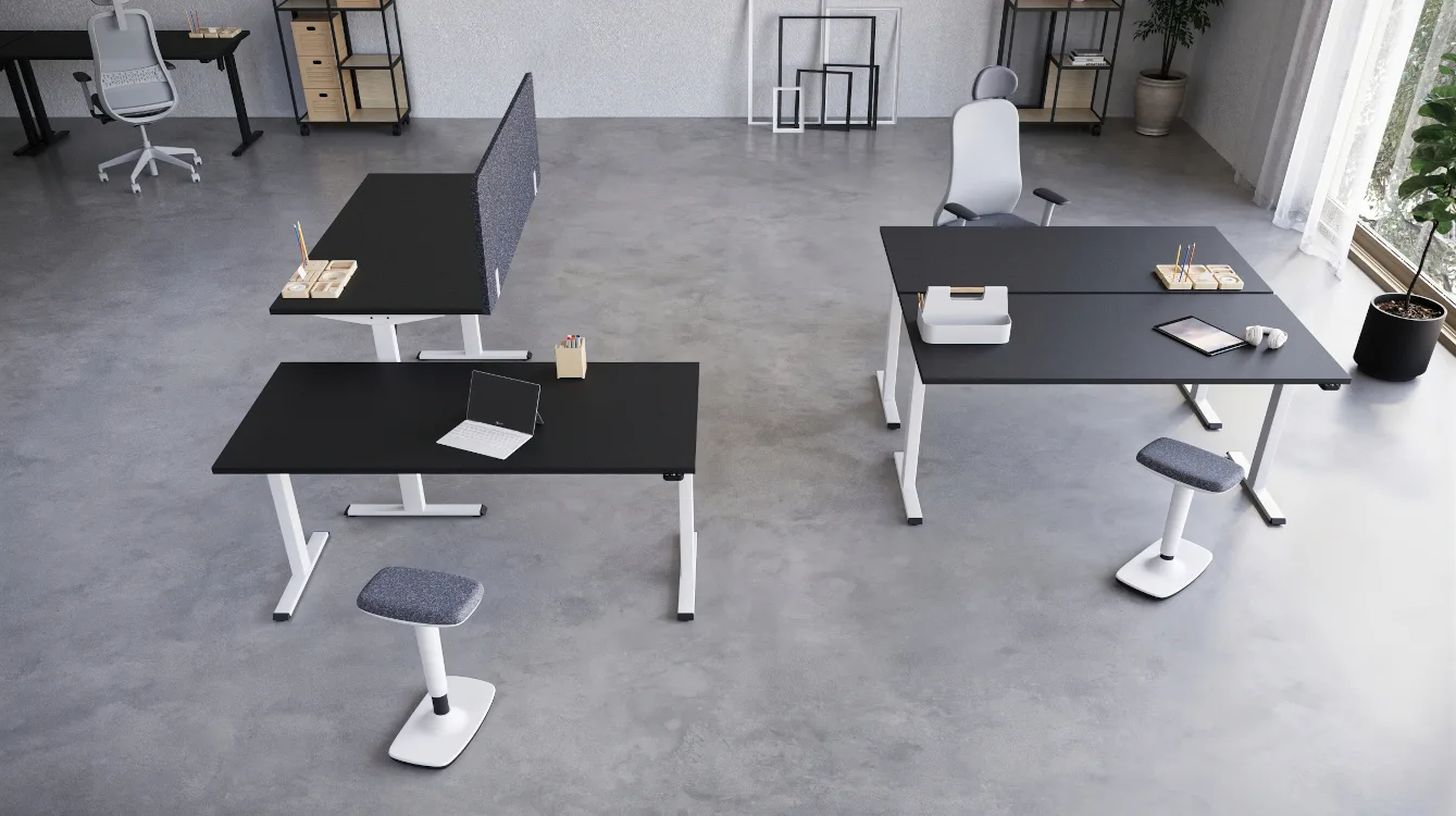 Büro mit Dachschrägen einrichten