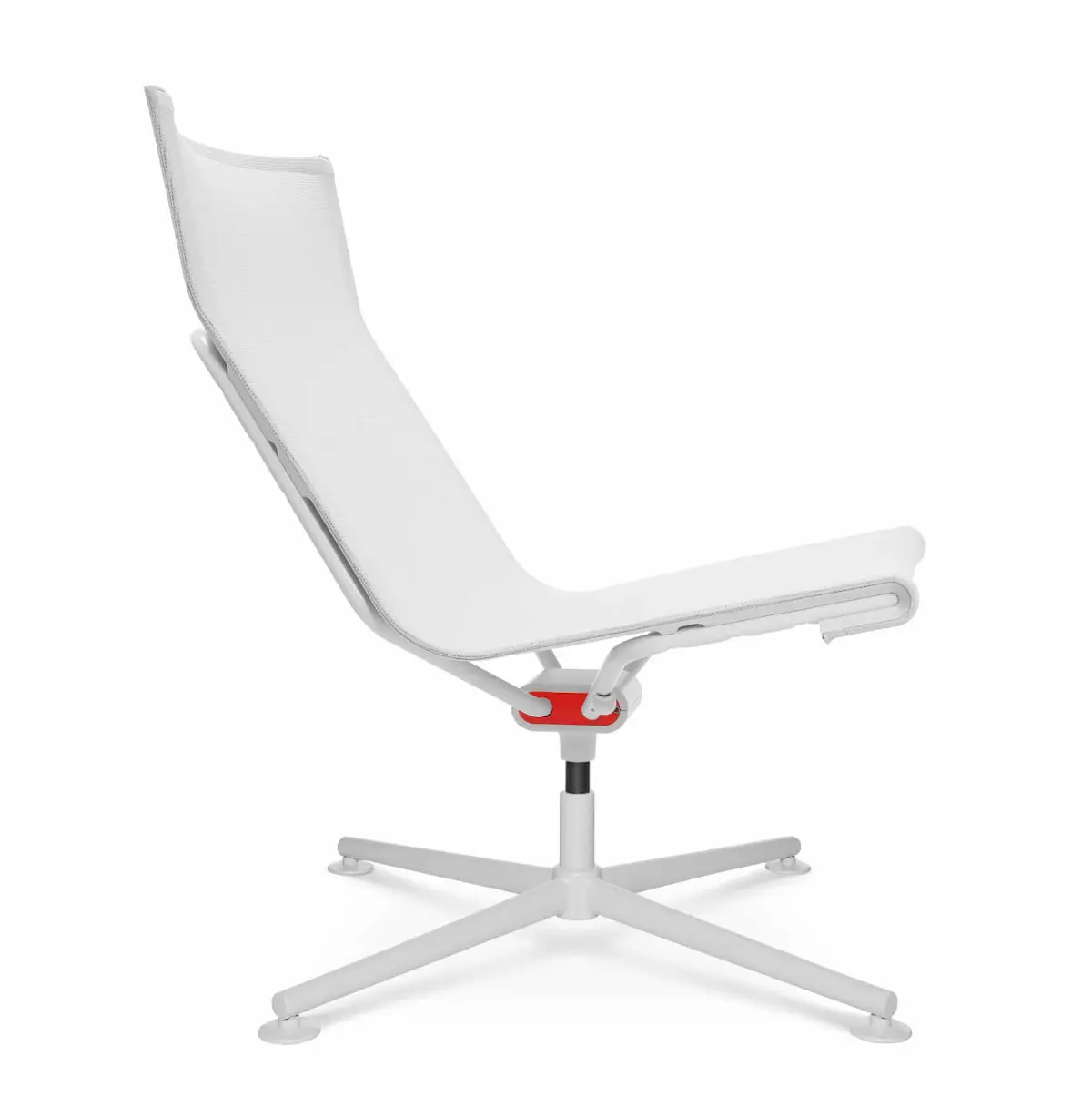 Seitenansicht des Wagner d1 Low Lounge Loungesessels in Weiß mit ergonomischer Form und Netzbespannung.