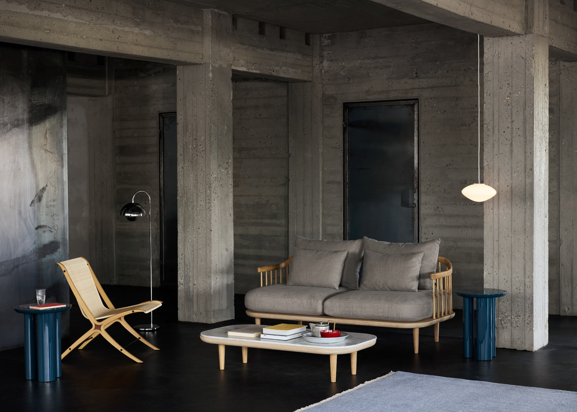 X HM10 Lounge Chair, eiche lackiert / rattan natur