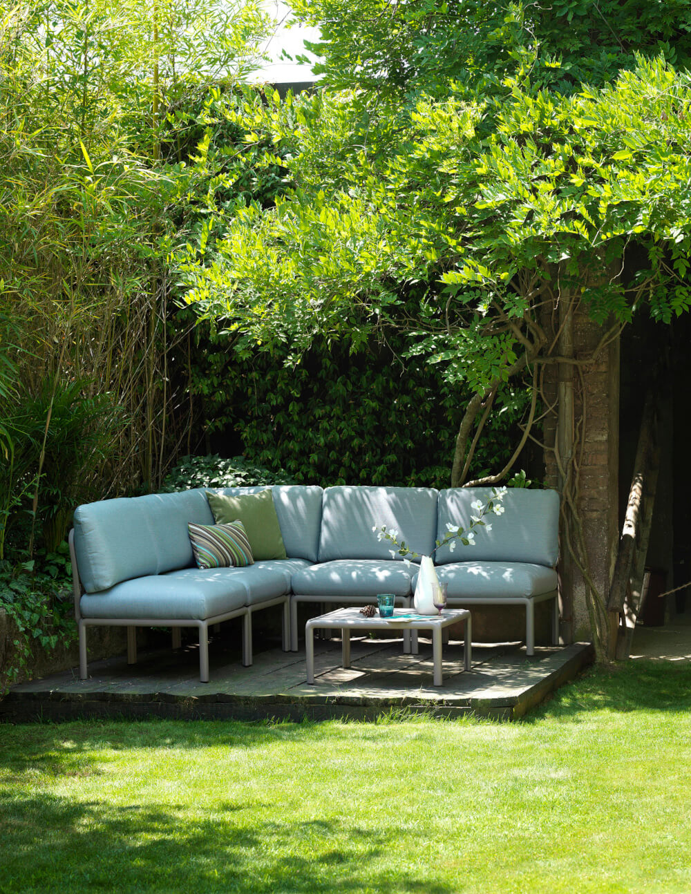 Nardi Komodo Rückenkissen im Outdoor-Lounge-Set, bequem, langlebig und wetterfest – italienisches Design für Terrasse