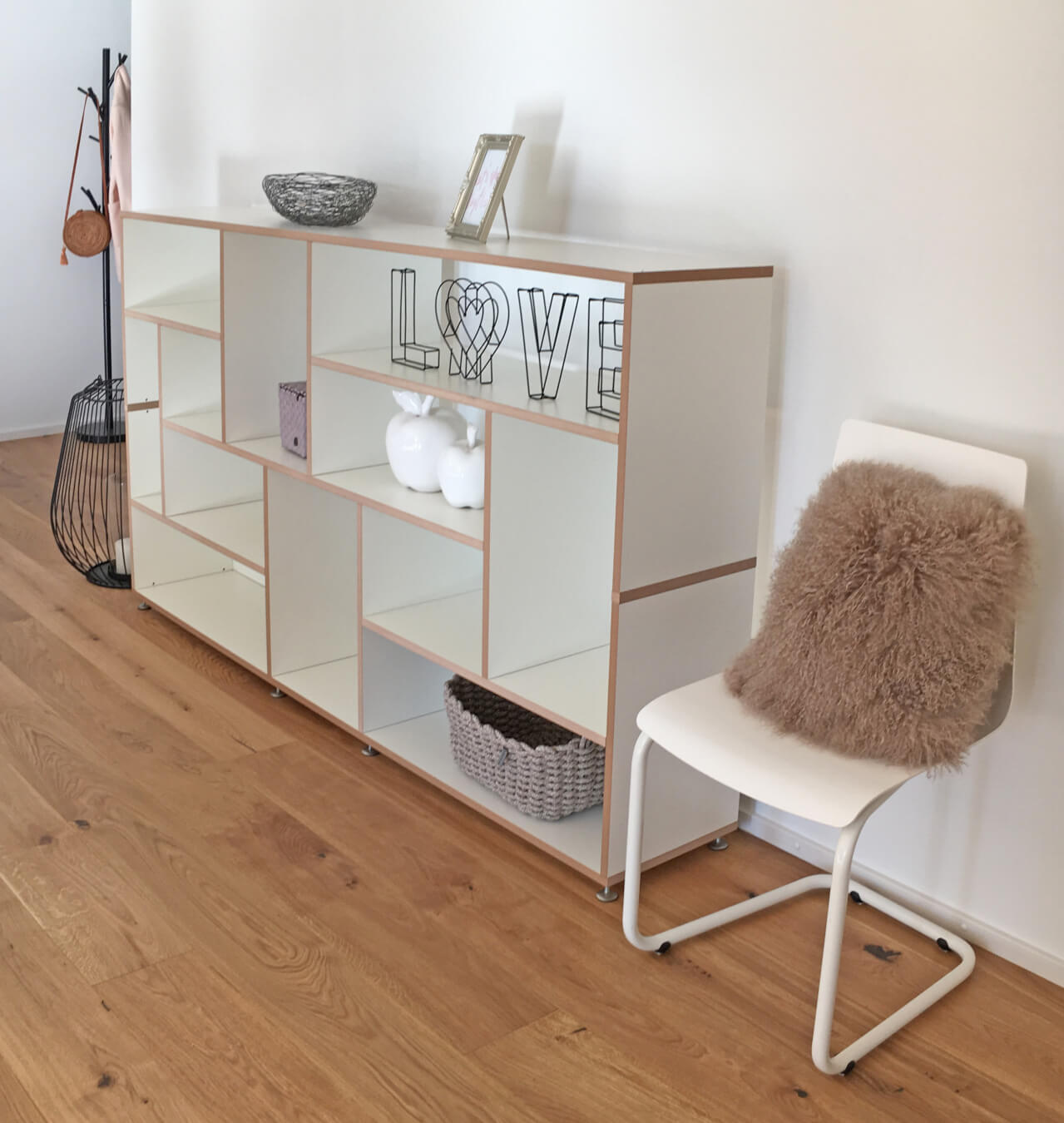 Tojo Hanibal Regal Ambiente