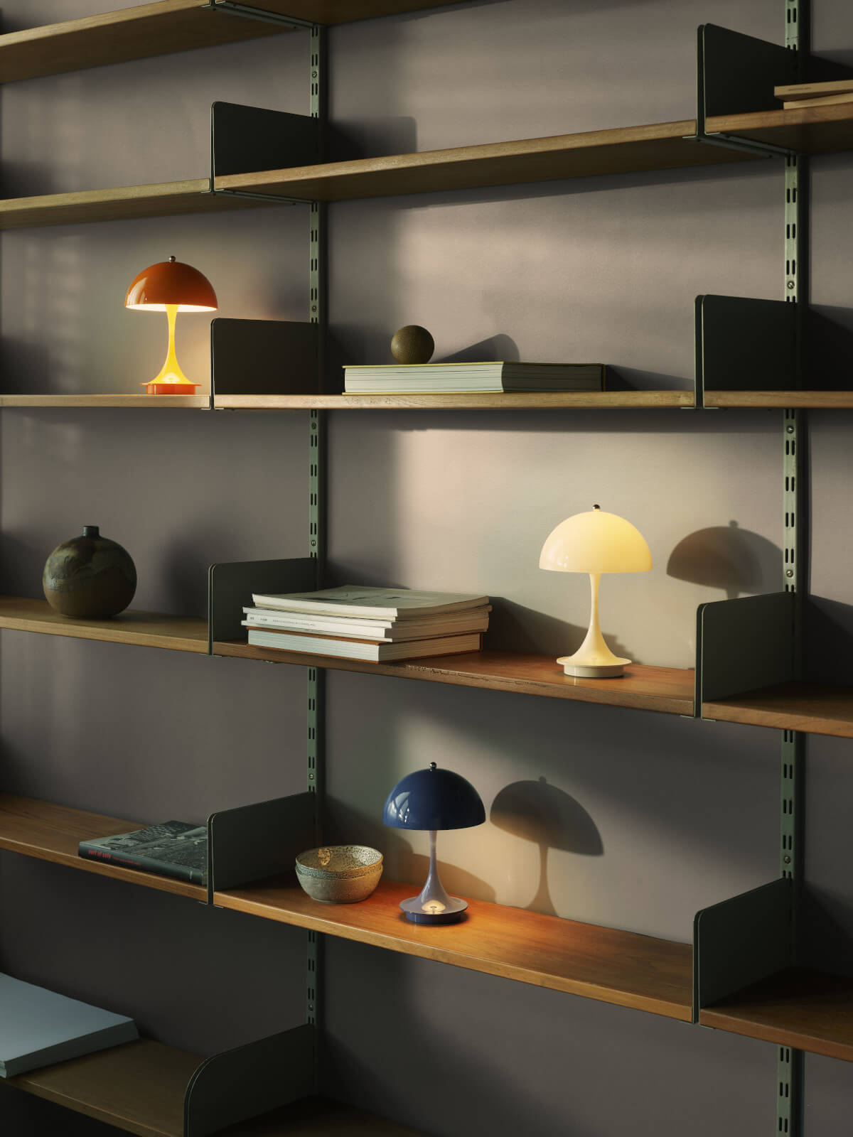 Panthella 160 Portable Tischleuchte, Louis Poulsen Design, warmes Licht, dimmbar, kabellos, elegant