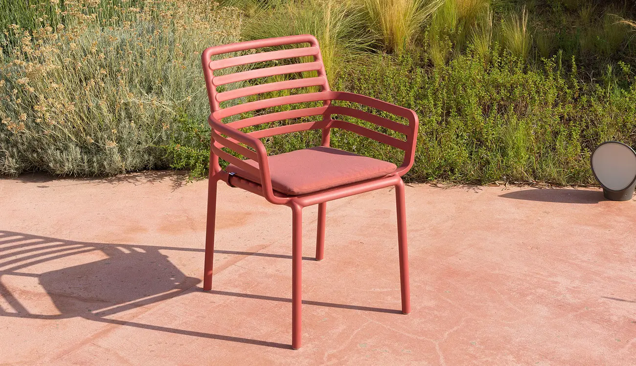 nardi-doga-armlehnstuhl-sitzkissen-rot.webp?width=3000