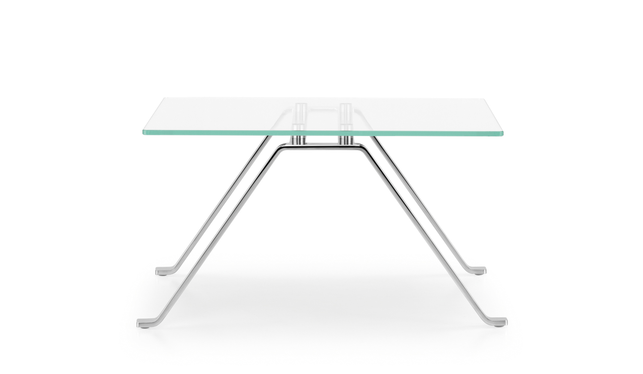 Modell 1600 Beistelltisch mit Glasplatte