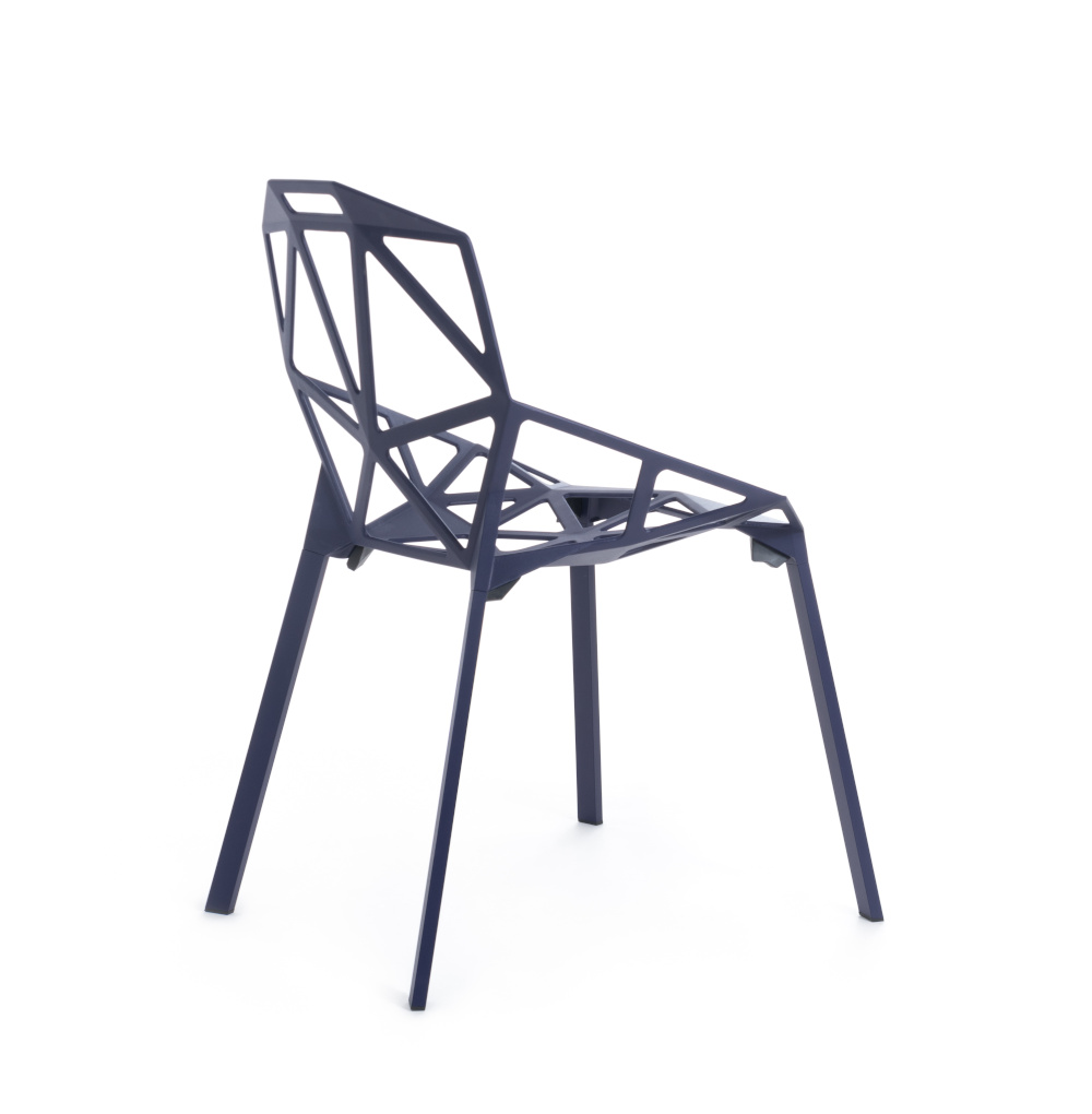 Magis Chair One Stapelstuhl, lila, hochwertiger Designstuhl aus Italien, leicht, stapelbar, langlebig