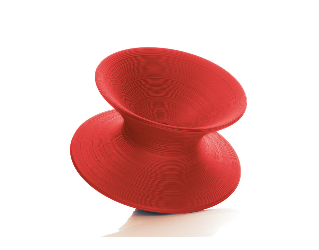 Magis Spun Sessel rot, drehbarer Design-Sessel, modern, ergonomisch, hochwertiges italienisches Design