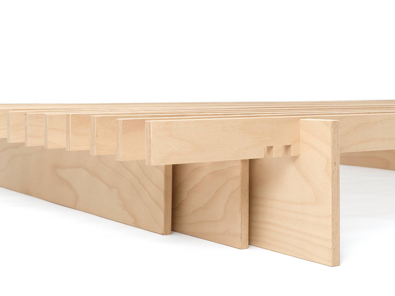 Tojo Parallel Bett in klarer Holzoptik, flexibel anpassbar und leicht montierbar