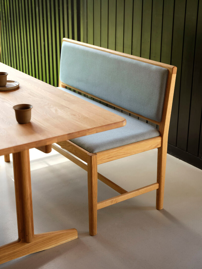 FDB Møbler J176 Sønderborg Bank, Eiche natur, langlebig und zeitlos – ideal für Ess- oder Wohnzimmerambiente