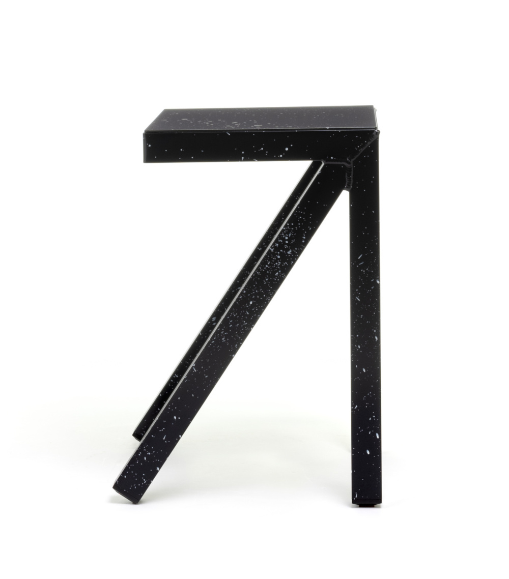 Magis Bureaurama Hocker schwarz – stabiler Design-Hocker Magis Bureaurama Hocker schwarz, stabiler fester Hocker, komfortabel, modernes italienisches Design