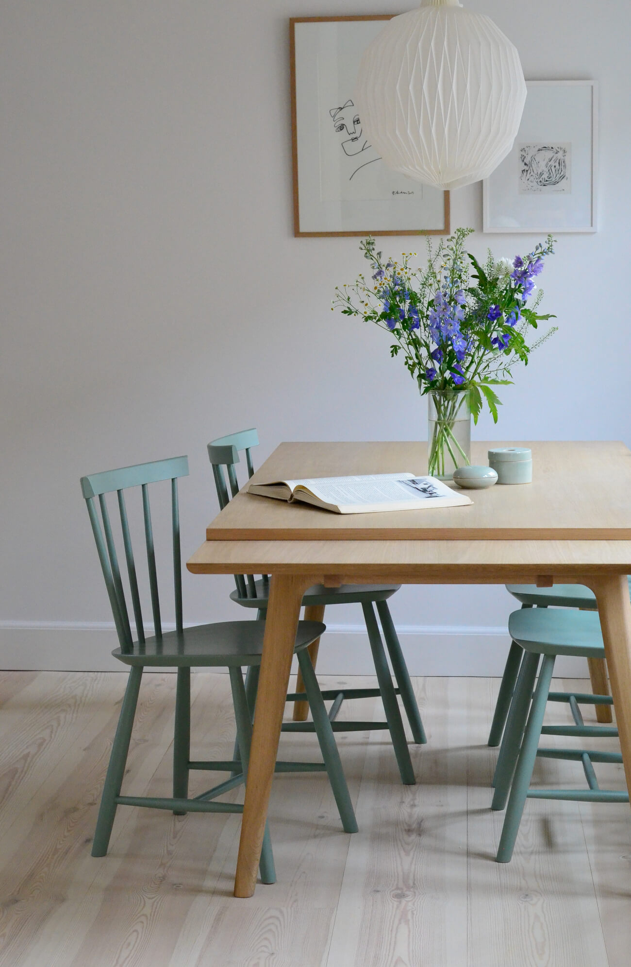 Moderner C65 Astrup Ausziehtisch von FDB Møbler, ideal für Wohn- oder Essbereich – flexibel und hochwertig verarbeitet