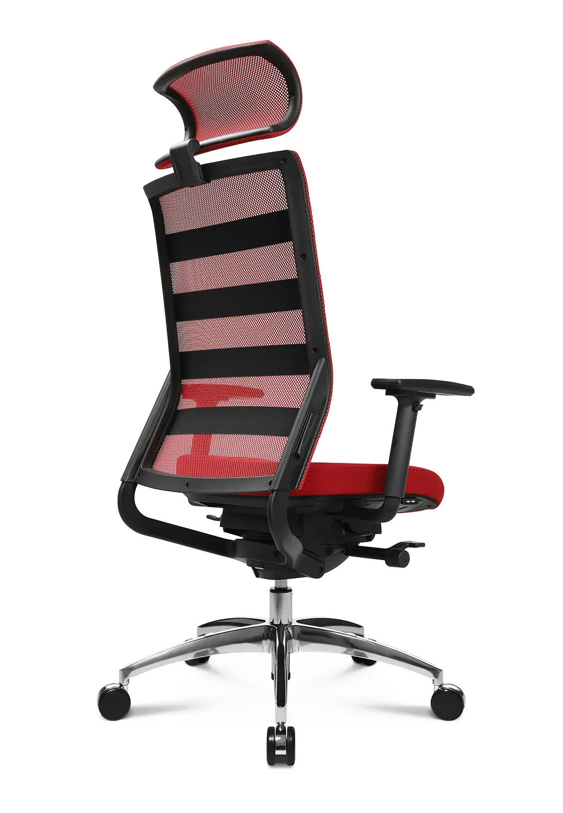 Wagner ErgoMedic 100-1 Bürostuhl mit roter Netzrückenlehne, roter Kopfstütze und ergonomischem Design in schräger Rückansicht.