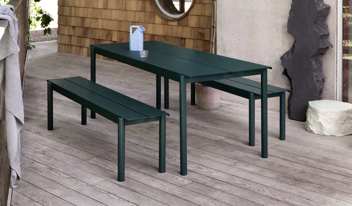 gartenmoebel-metall-pulverbeschichtet-terrasse-modern.webp?width=3000