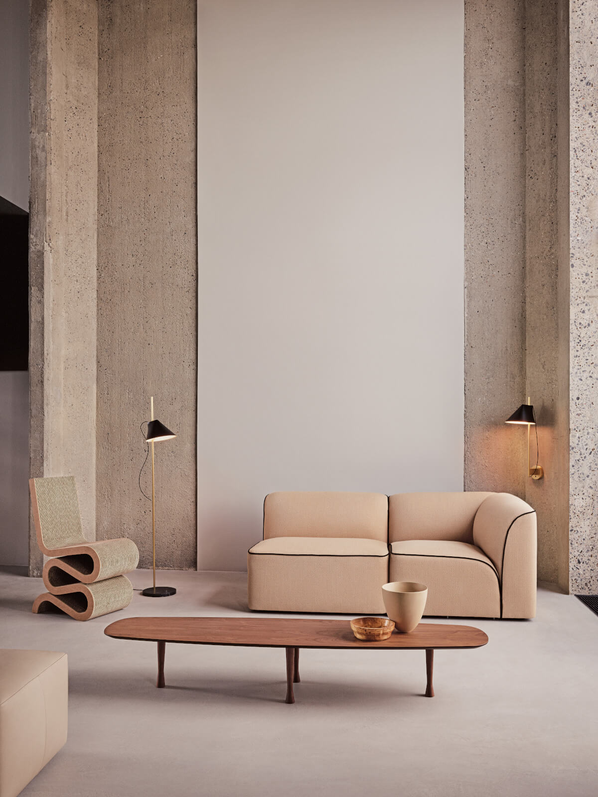 Designer-Wandleuchte Louis Poulsen Yuh, ideal für Leselicht und Akzentbeleuchtung mit warmem LED-Licht.