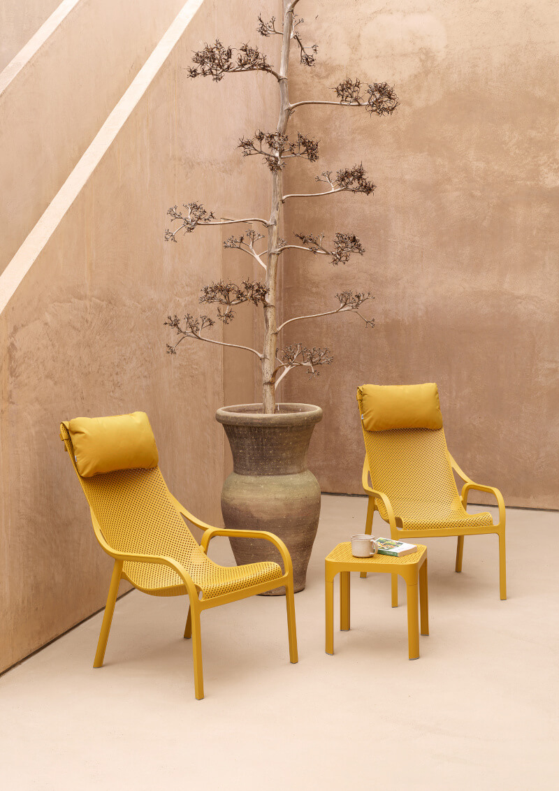 Moderner Nardi Net Table 40 Beistelltisch, robust und elegant, ideal neben Sofa oder Loungesessel im Indoor- oder Outdoor-Bereich