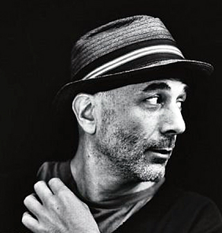 Logo von Marke Ron Arad