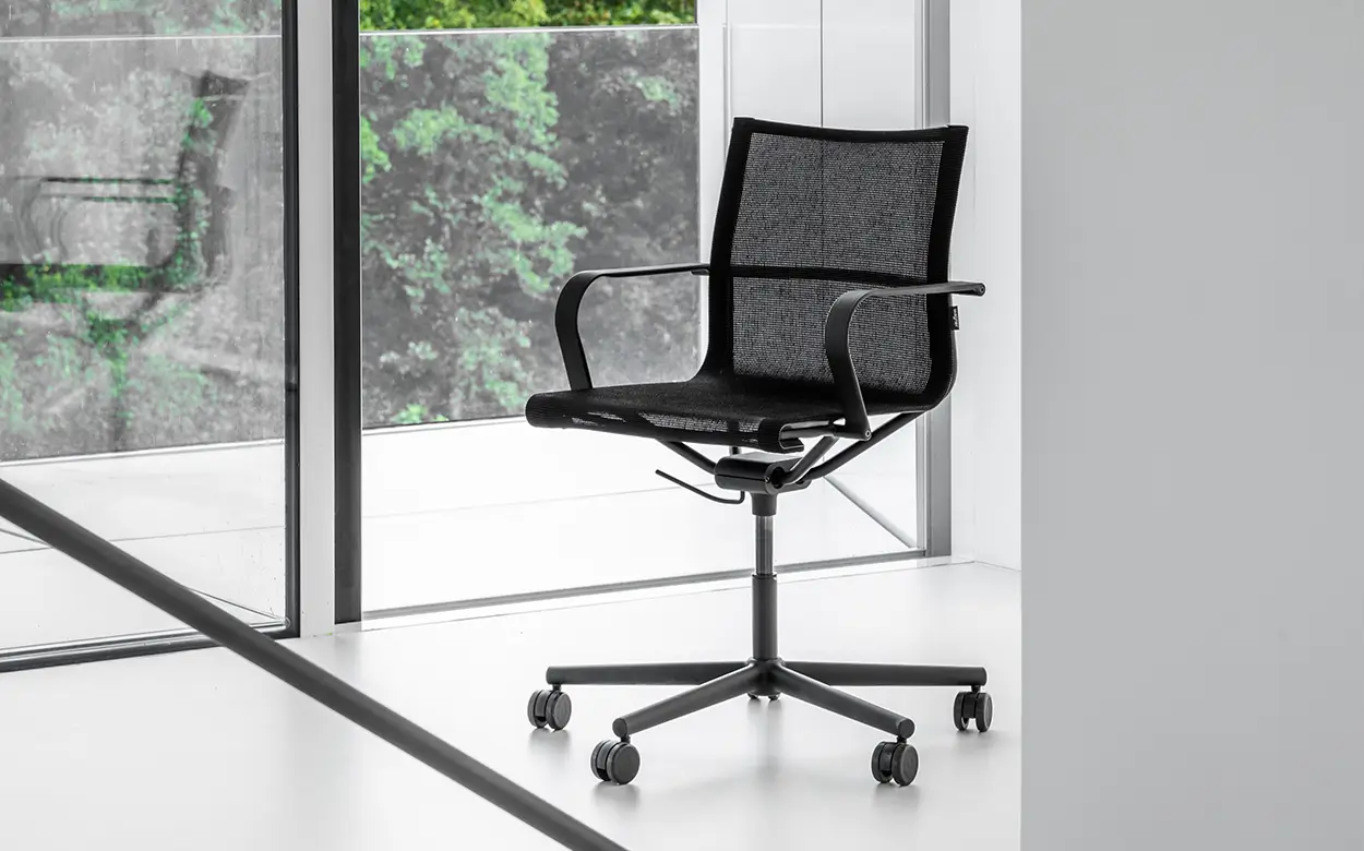 wagner-stuhl-d1-office-netzruecken.webp?width=3000