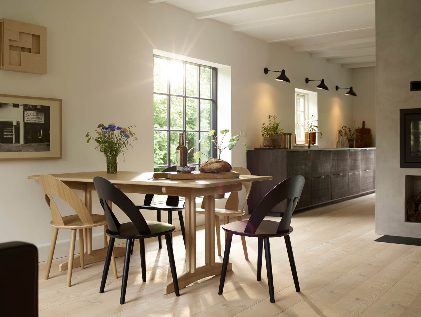 FDB Møbler C64 Shaker Esstisch aus Holz im modernen Esszimmer – funktional, elegant und langlebiges dänisches Design