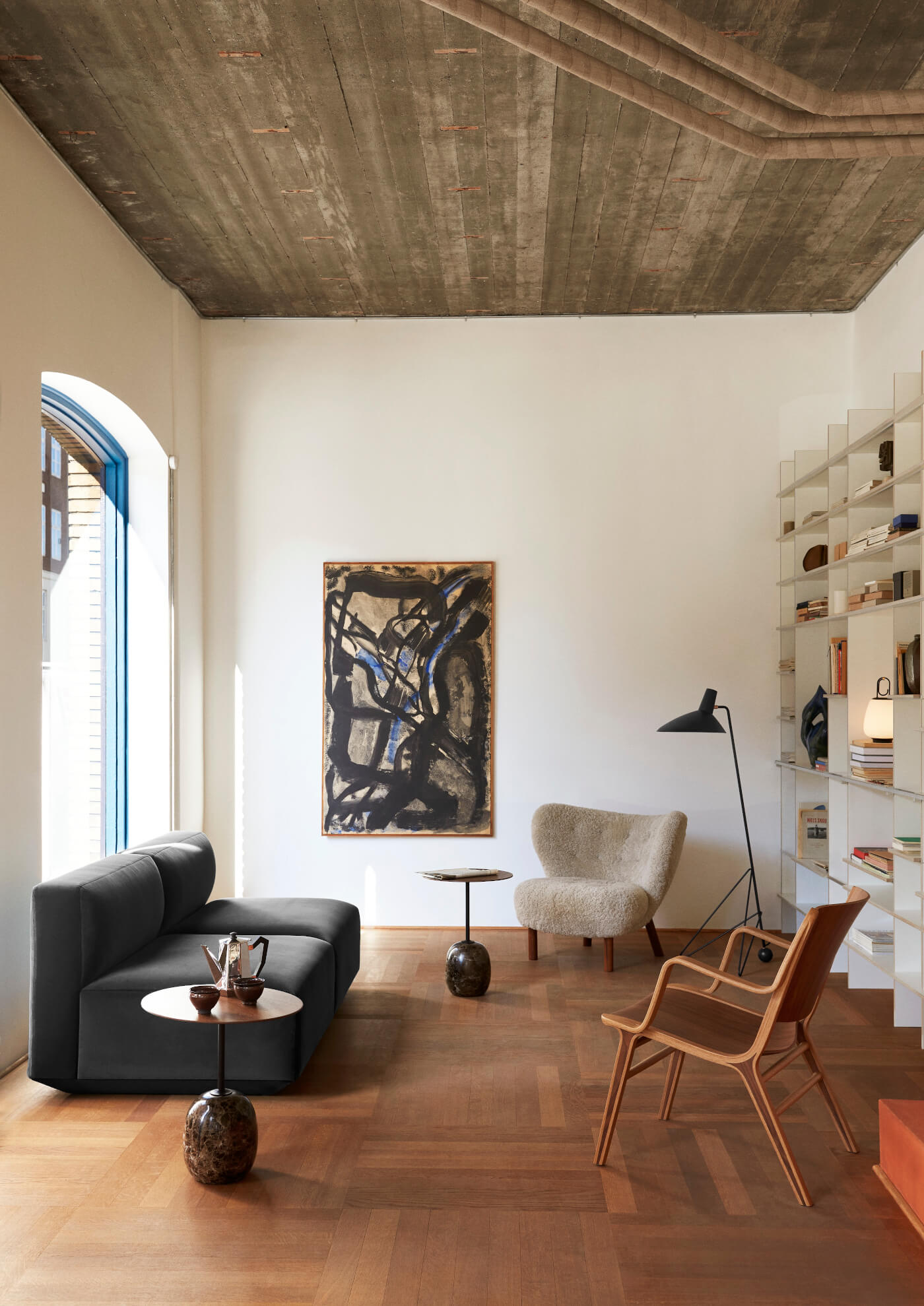 &Tradition AX HM11 Sessel, ergonomisch und hochwertig verarbeitet – zeitloses Design im Wohn- oder Bürobereich