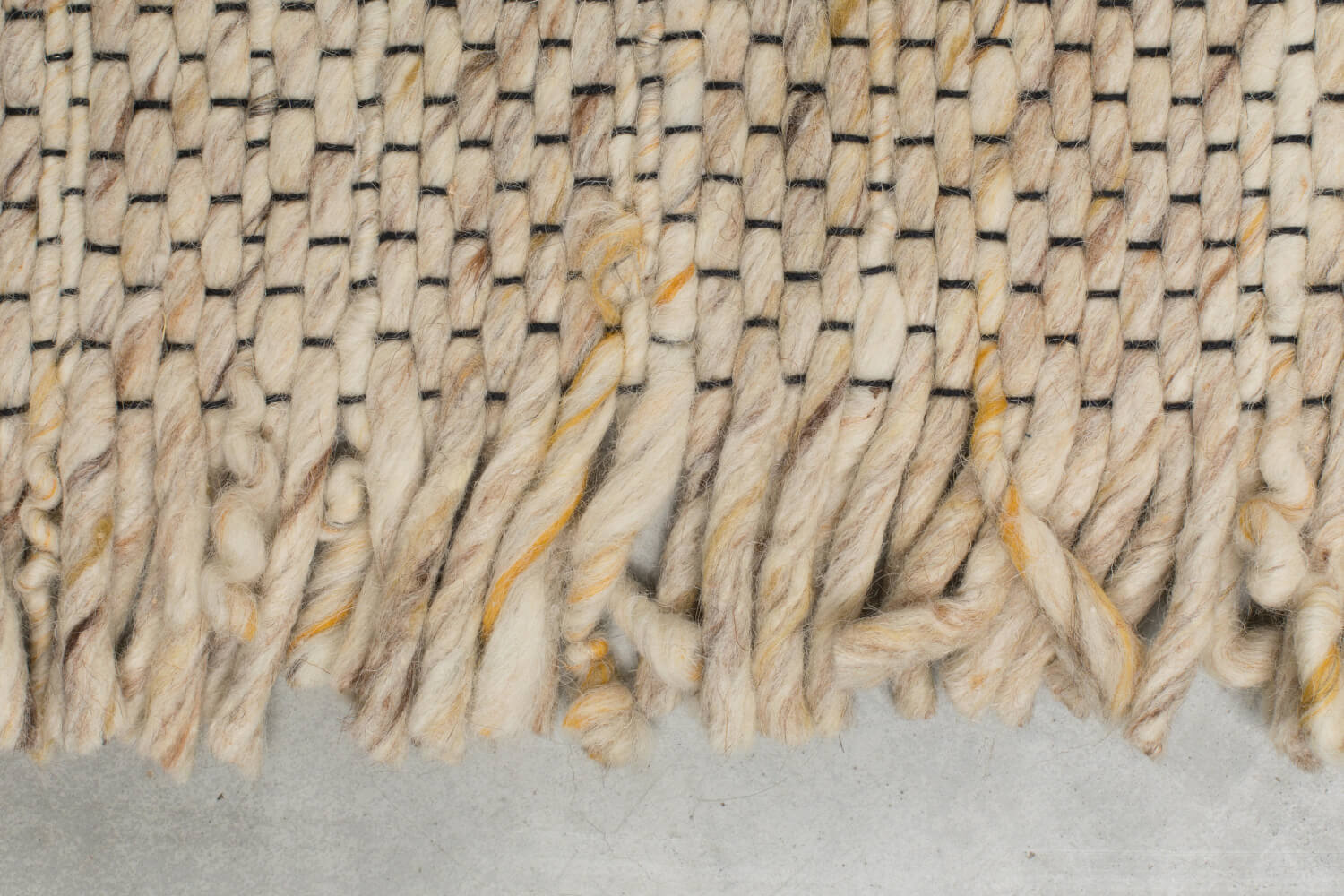 Frills Teppich, 170 x 240 cm, beige / gelb