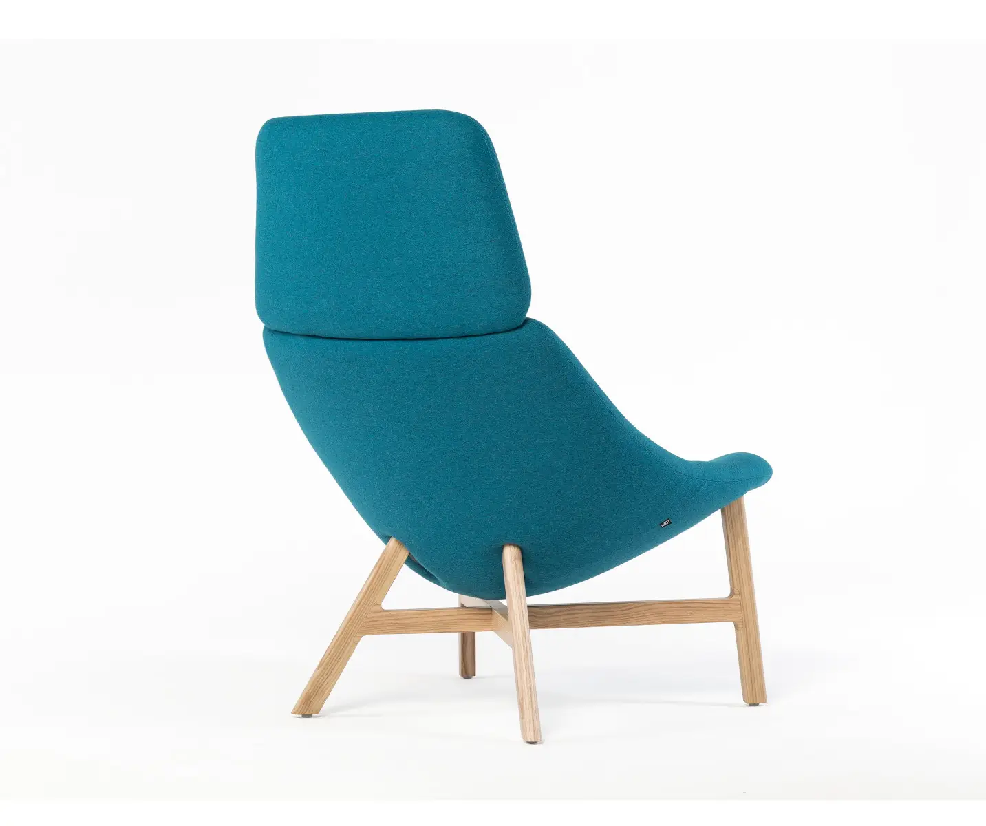 Noti Mishell XL Sessel mit Holzbeinen in Blau aus der Rückansicht