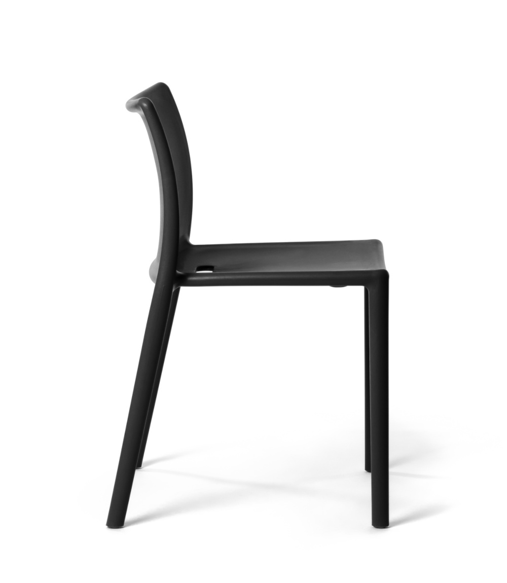 Magis Air-Chair anthrazitgrau – komfortabler Design-Armlehnstuhl Magis Air-Chair anthrazitgrau, italienischer Design-Armlehnstuhl, ergonomisch, komfortabel, langlebig