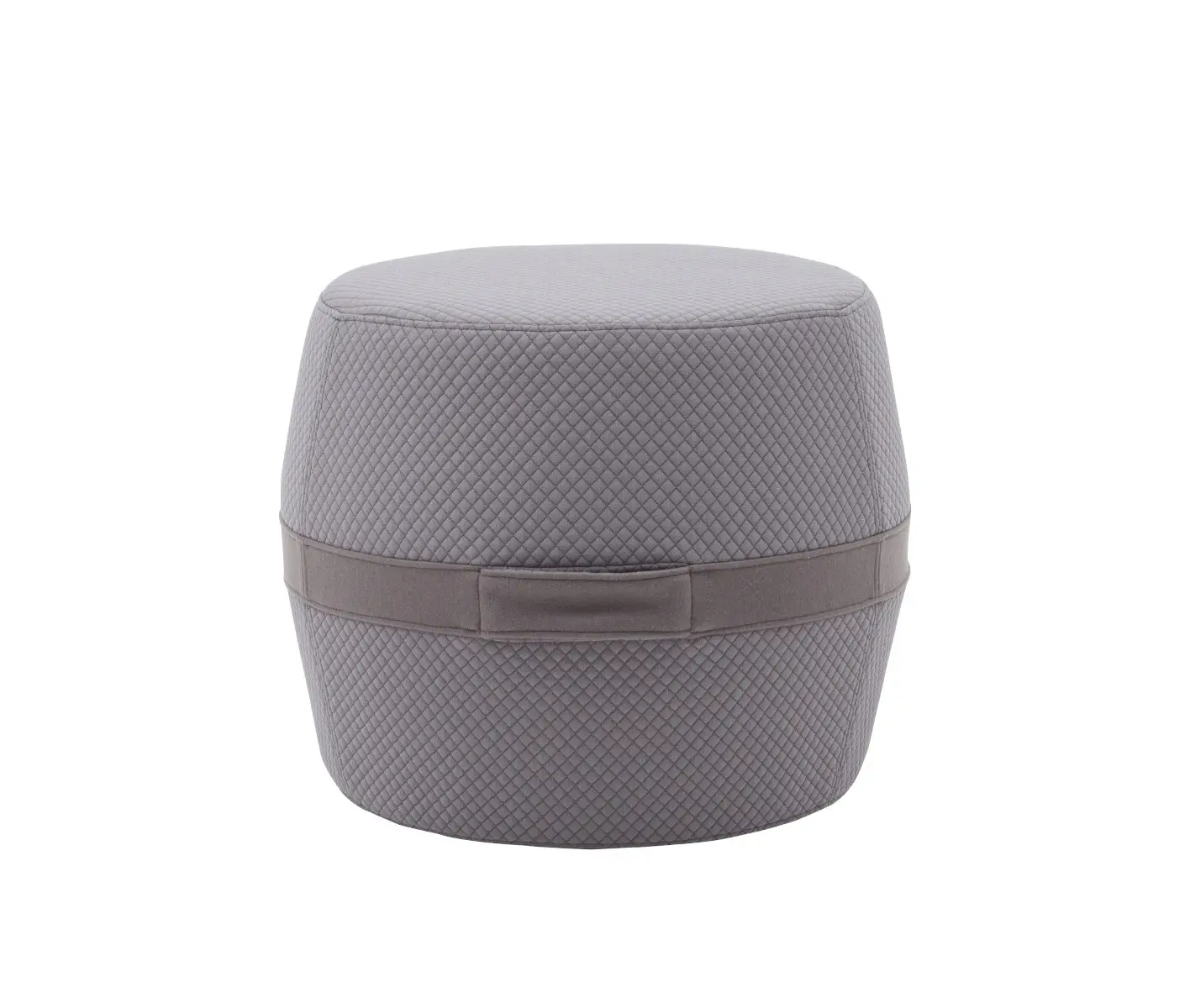 Softline Lisbon Hocker Small in Grau aus vorderer Perspektive mit kompakter, rundlicher Form, strukturiertem Bezug und umlaufendem Band.