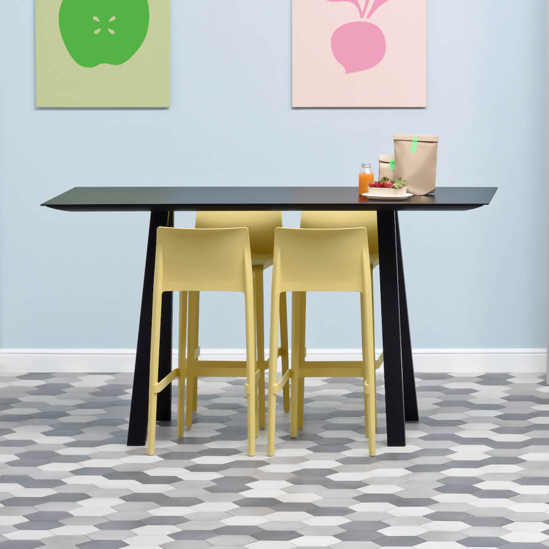 Pedrali Volt Barhocker aus Kunststoff – stapelbarer Designhocker für Innen- und Außenbereiche in modernen Farben