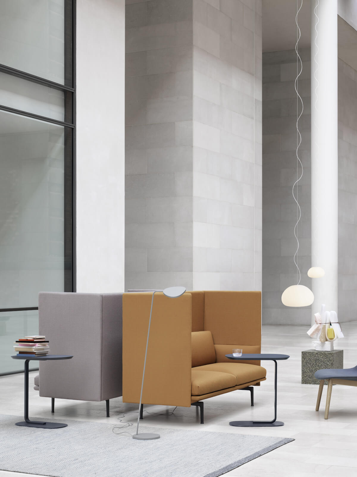 Muuto Fluid Pendelleuchte in einem modernen Ambiente mit weichem, blendfreiem Licht