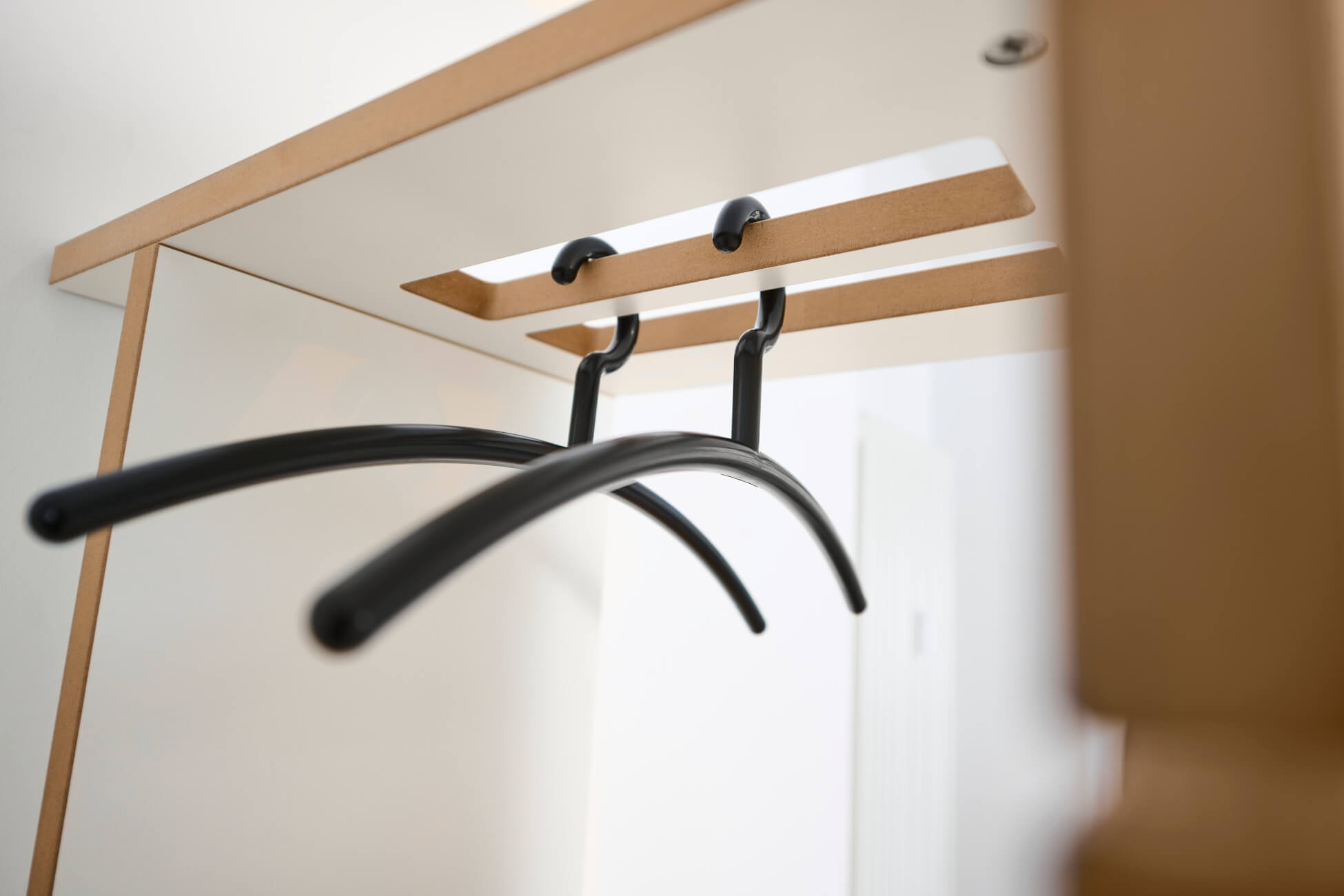 Tojo Angeber Garderobe Ambiente