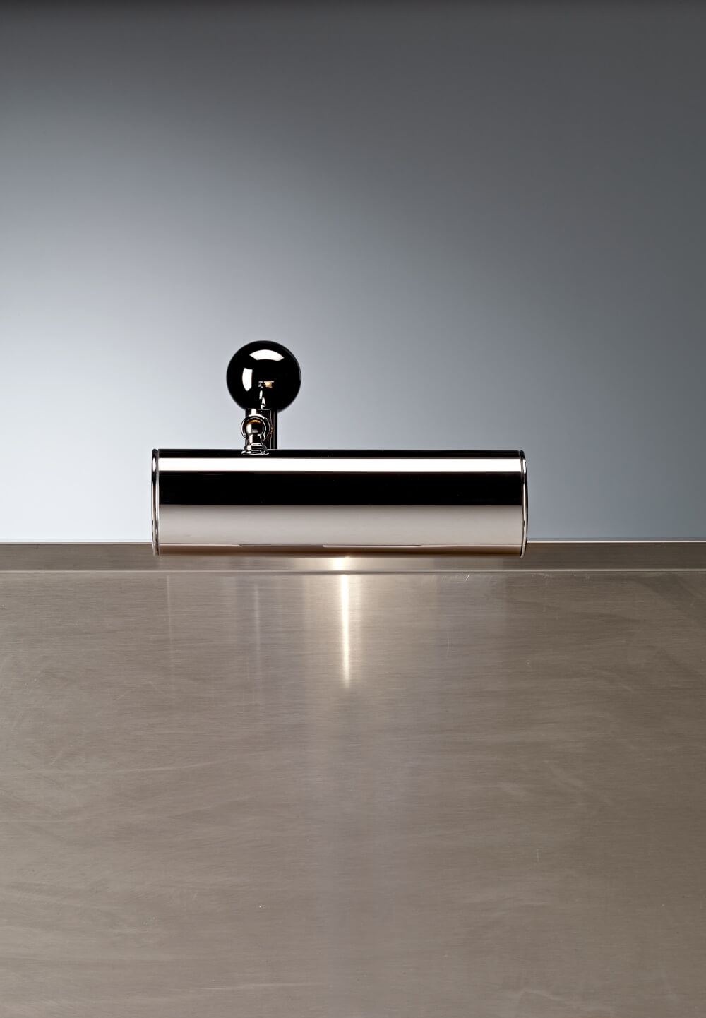 Tecnolumen De Stijl DS 28 Klavierleuchte in edler Ausführung, inspiriert von Gerrit Rietveld und der De Stijl Bewegung