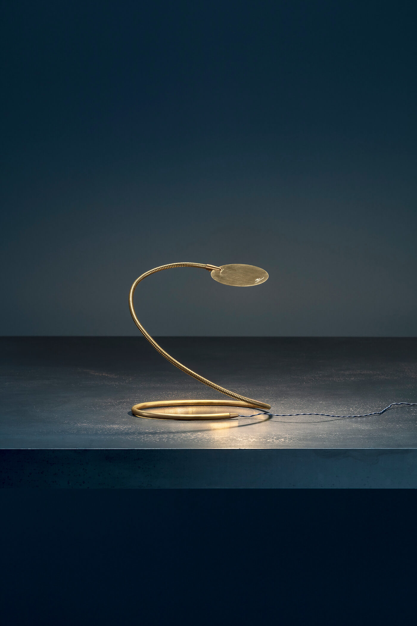 Herem T Tischleuchte