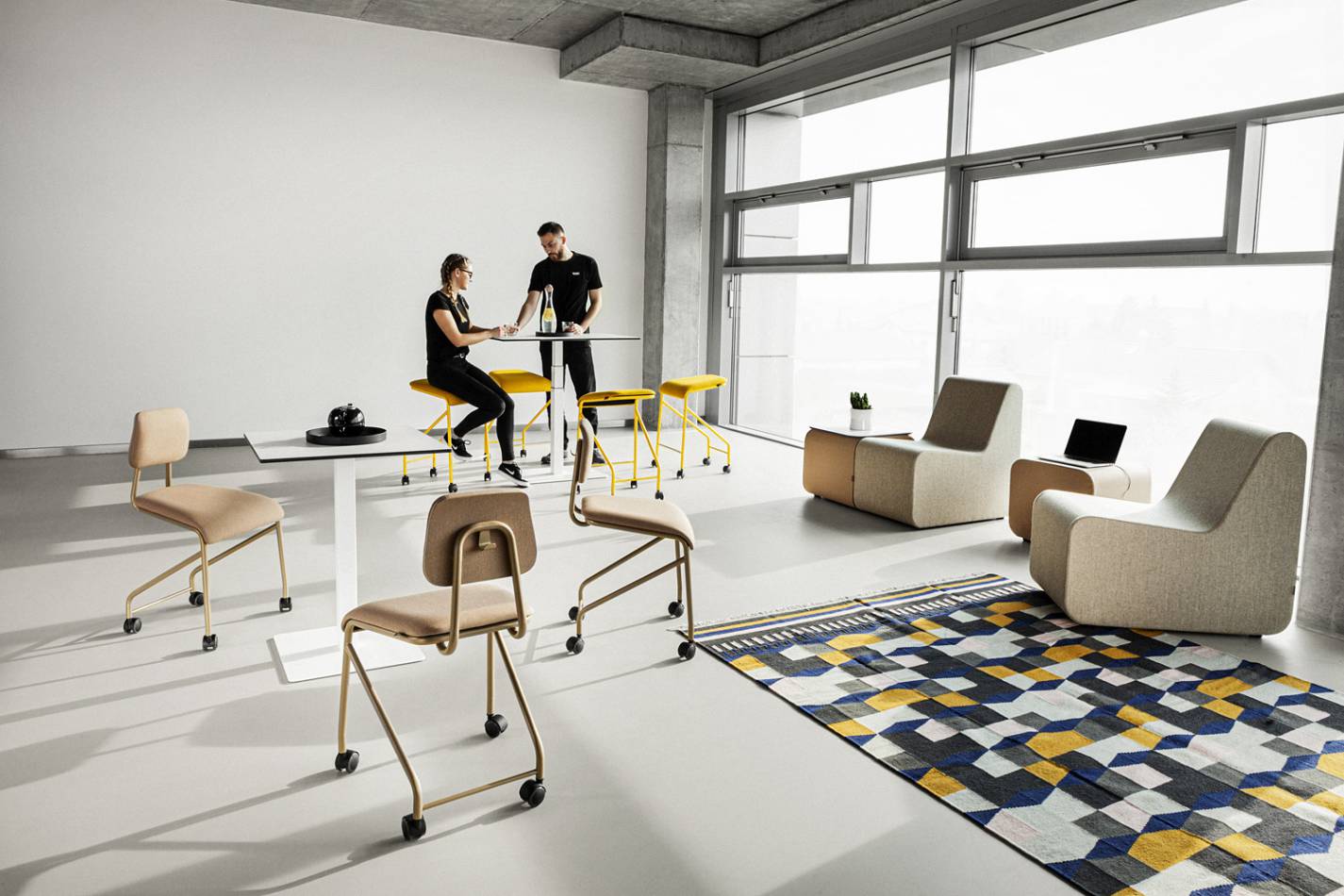 VANK Co Höhenverstellbar Besprechungstisch CT 070700 Ambiente