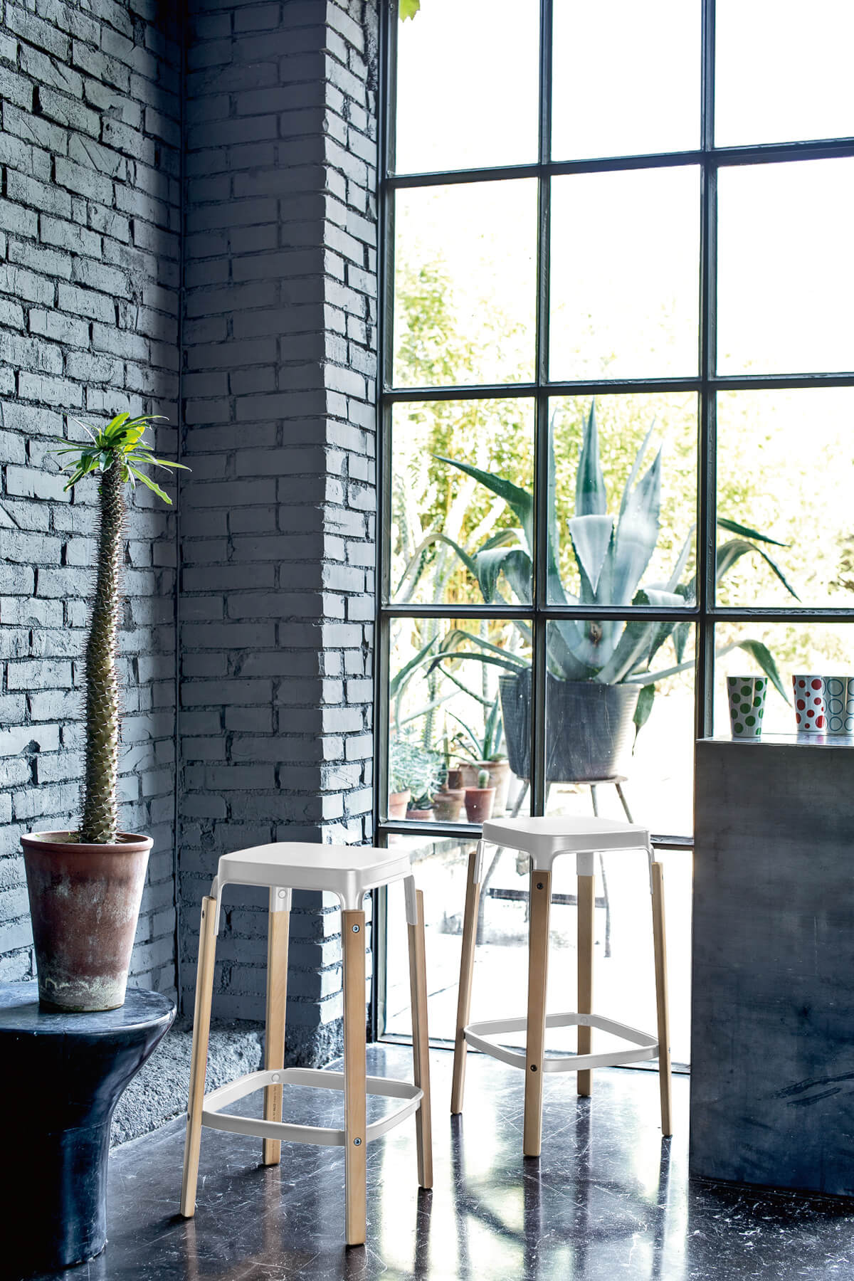 Magis Steelwood Stool Barhocker, komfortabel und stabil, ideal für Küche, Bar oder Lounge – Made in Italy