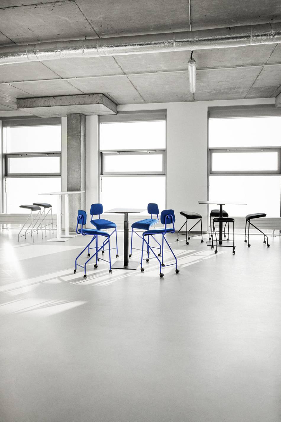 VANK Co Höhenverstellbar Besprechungstisch CT 070700 Ambiente