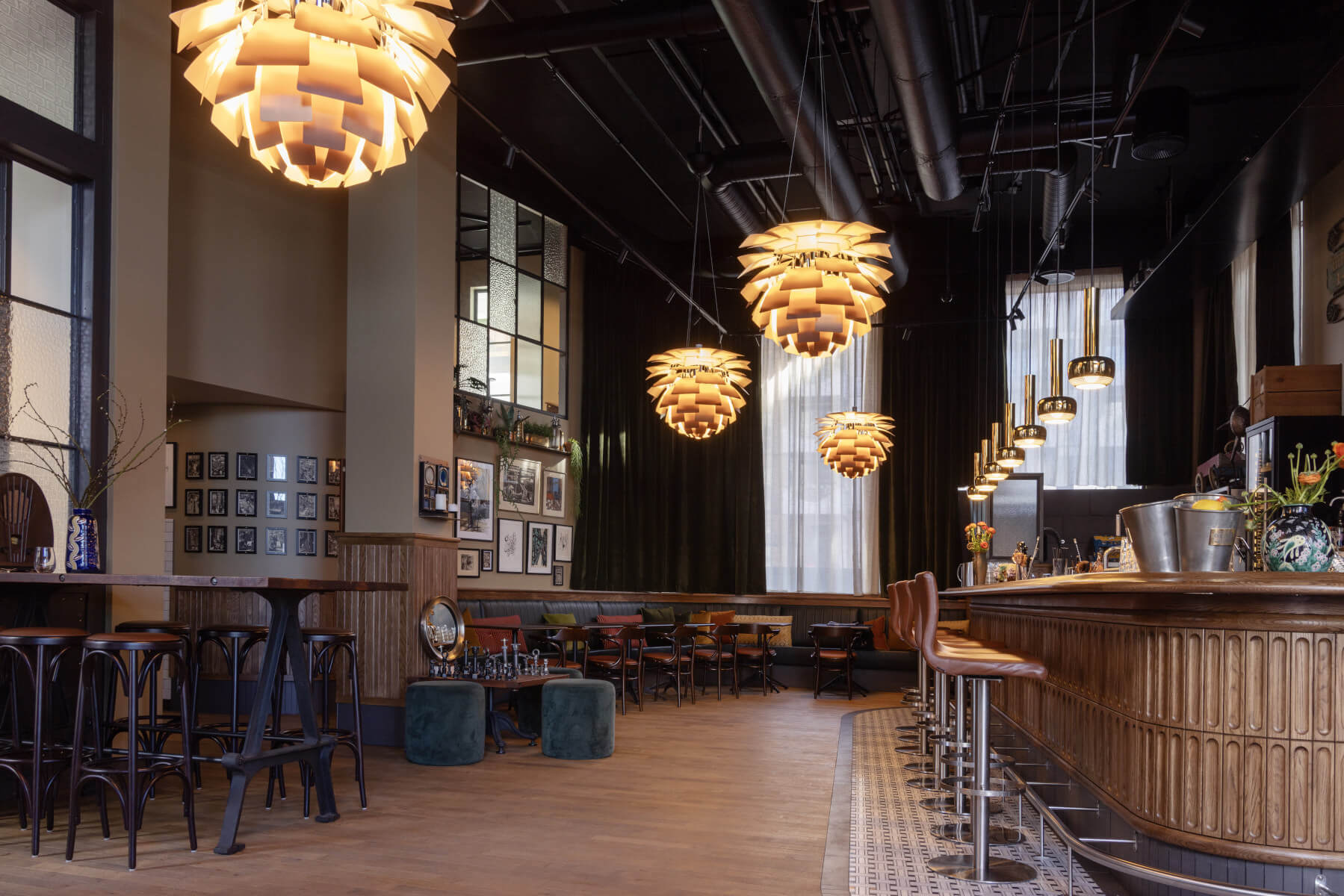 Hochwertige Louis Poulsen PH Artichoke Leuchte mit skulpturalem Look und perfektem Lichtspiel.