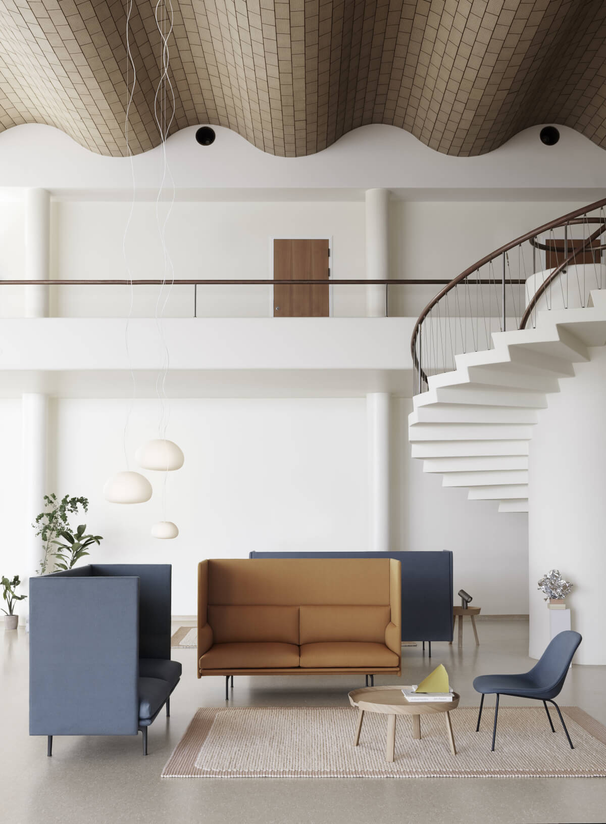 Muuto Around Couchtisch – minimalistisches Design für moderne Wohnräume Muuto Around Couchtisch in modernem skandinavischen Design, ideal für Wohnzimmer und stilvolle Innenräume