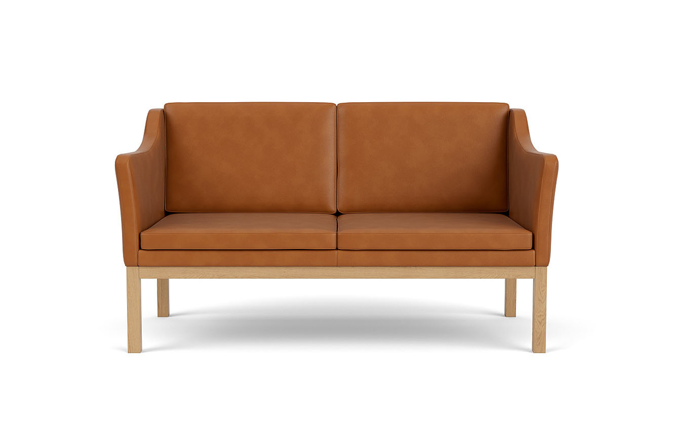FDB Møbler L45 – nordisches 2-Sitzer Sofa FDB Møbler L45 Sofa 2-Sitzer, nordisches Design, Eiche natur, Leder cognac, langlebig, funktional