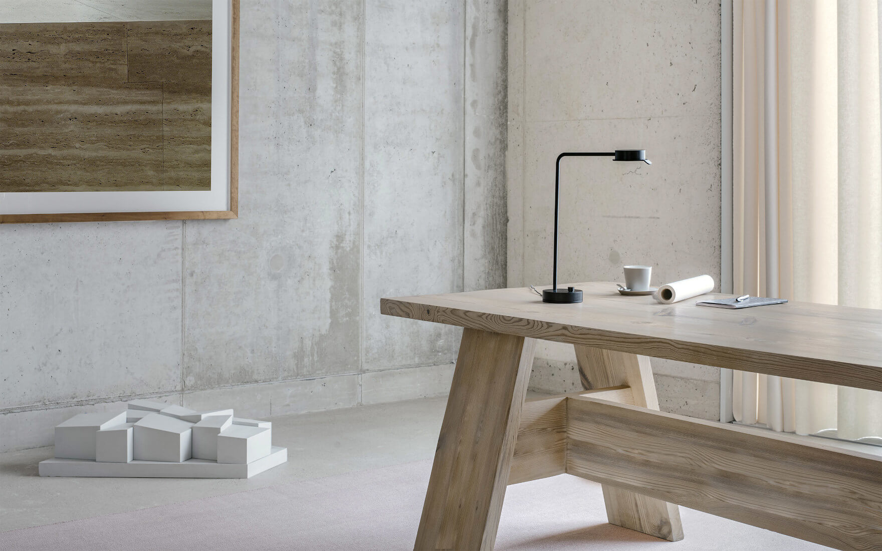 w102 Chipperfield Tischleuchte, brass