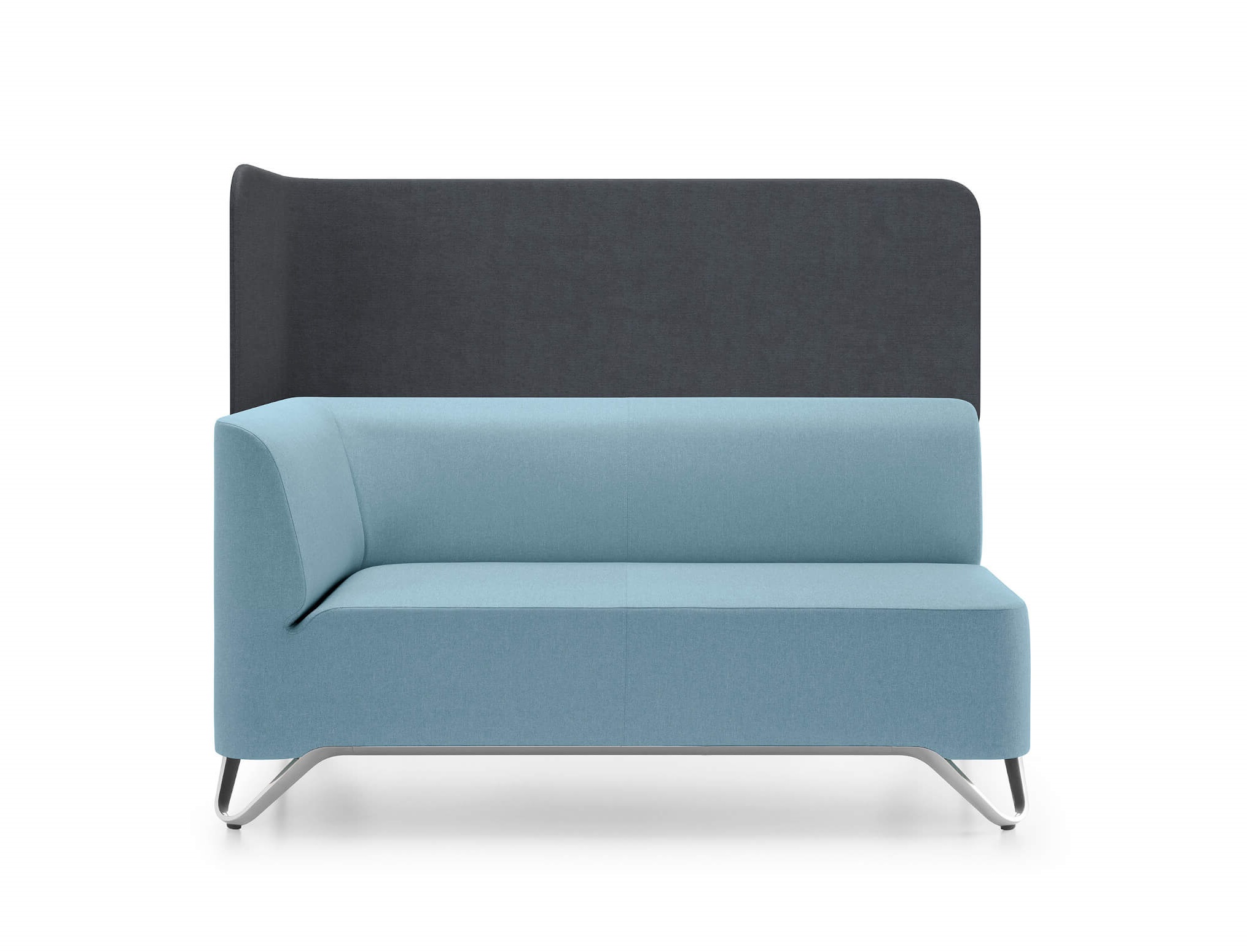SoftBox 2RW Highback Sofa, Armlehnen rechts, mit Trennwand, Kufengestell