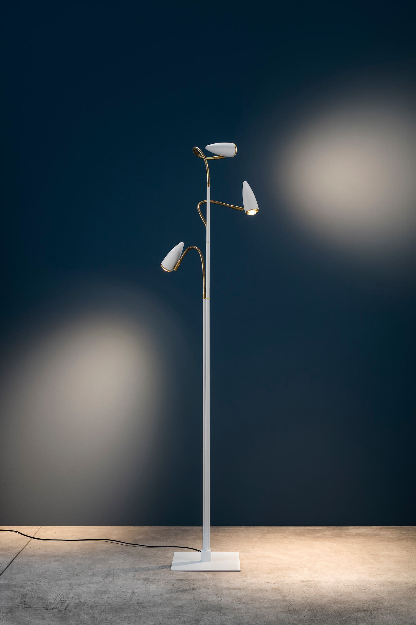 CicloItalia Flex F3 Stehleuchte, weiß