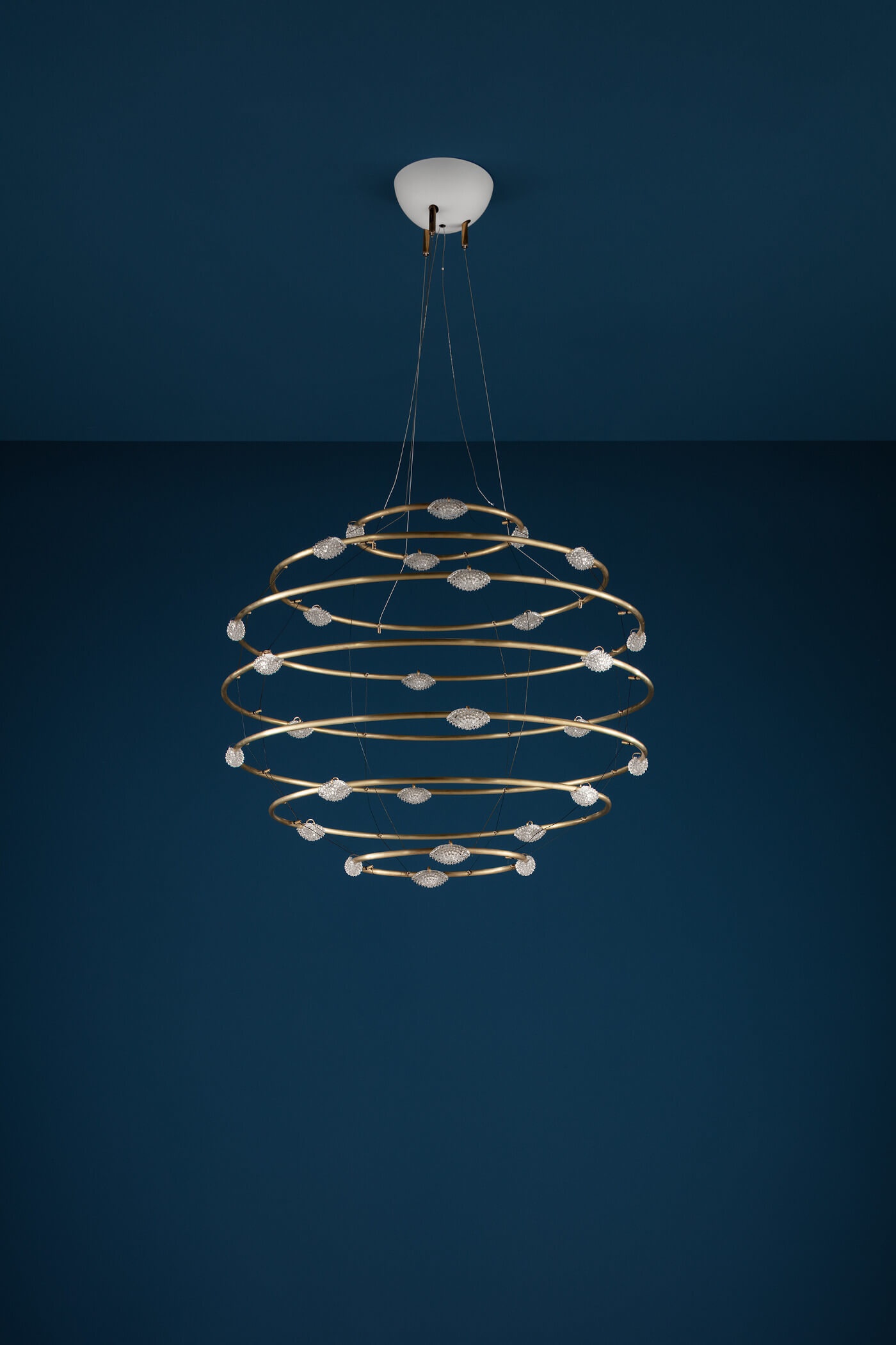 28 Petits Bijoux Pendelleuchte