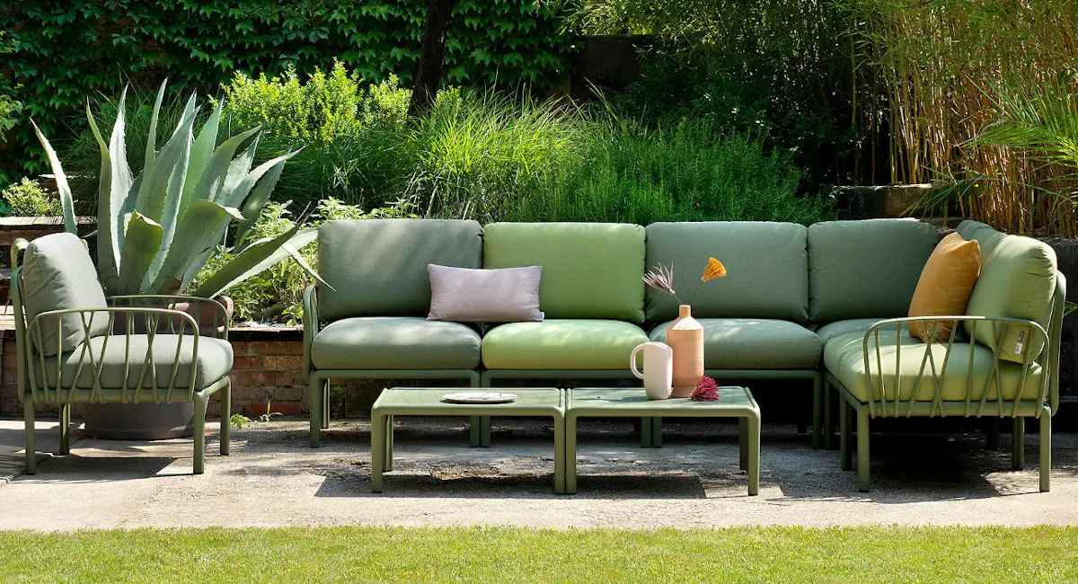 outdoor-moebel-lounge-garten-designterrasse.webp?width=3000
