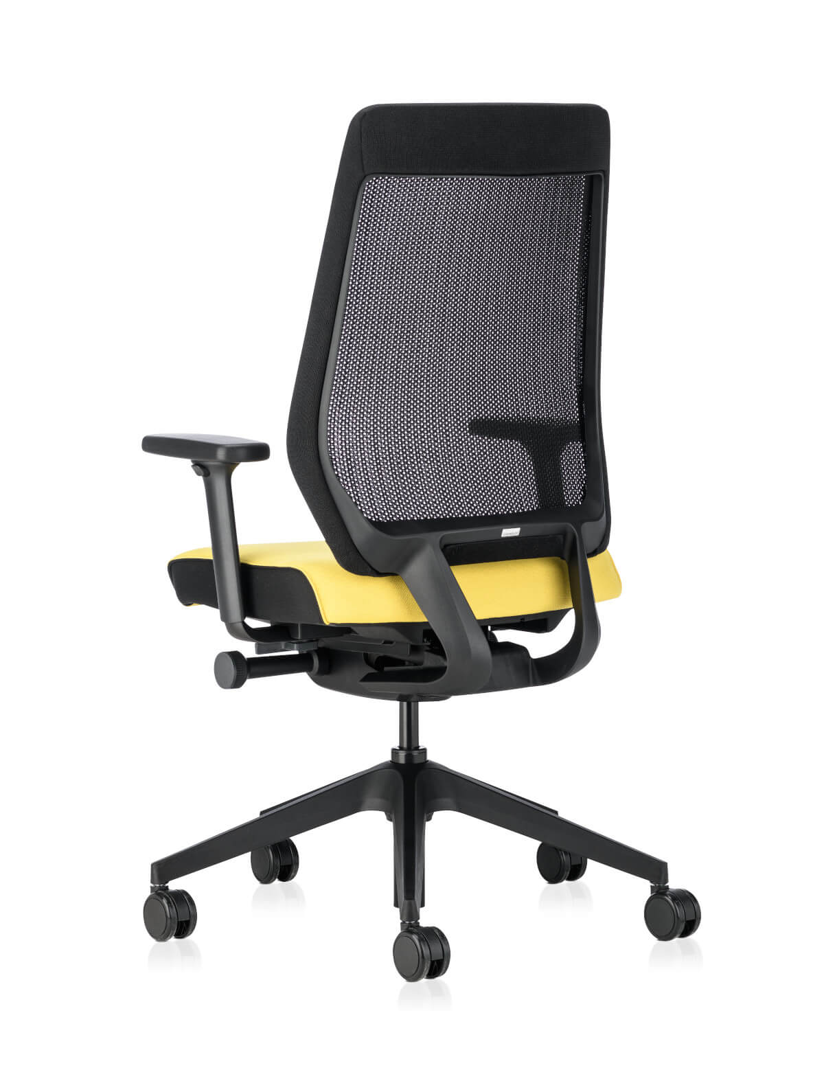 JOYCEis3 JC211 Bürodrehstuhl von Interstuhl mit ergonomischer Sitzfläche, hoher Komfort und flexibler Einstellung