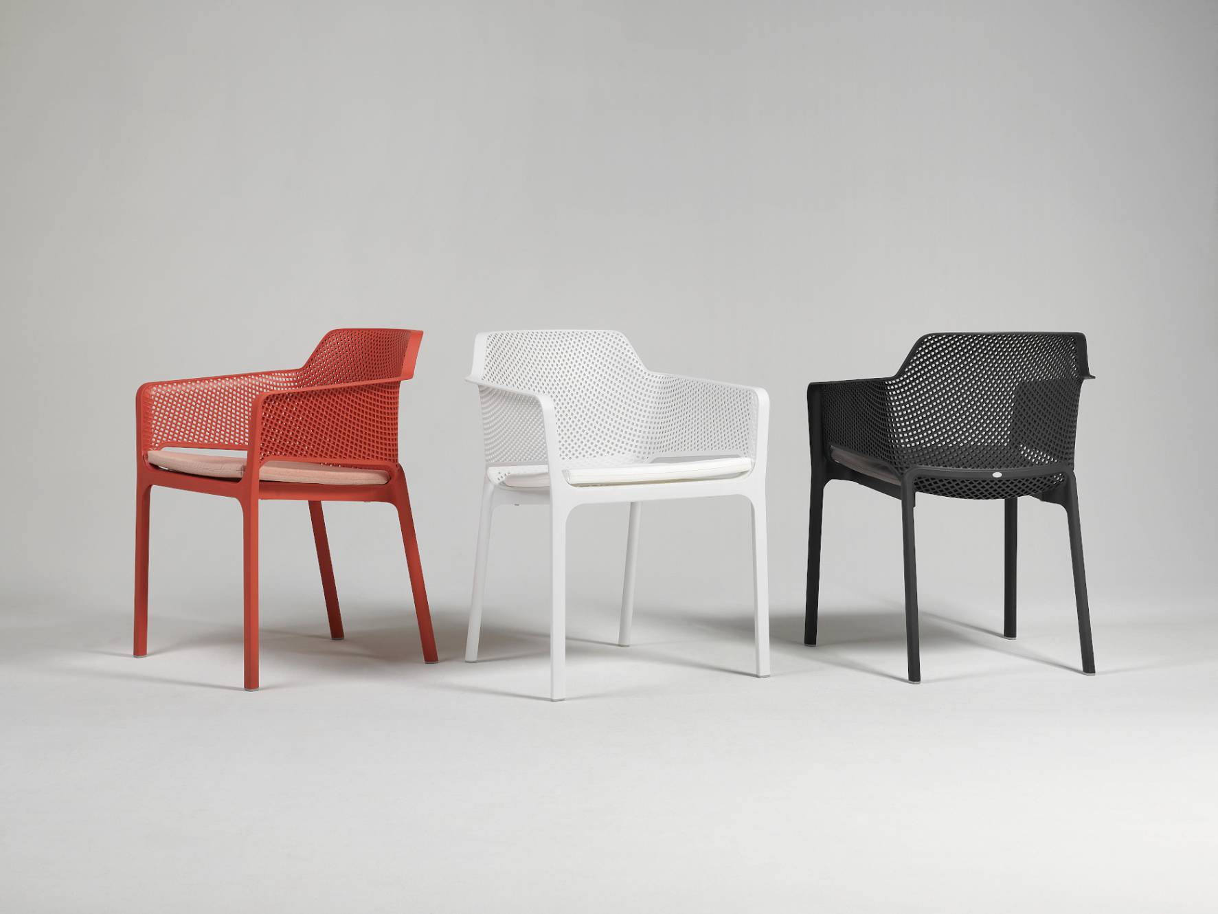 Nardi Net Armlehnstuhl – Komfortables Gartenmöbel Moderner Nardi Net Armlehnstuhl, robust und komfortabel – ideal für Terrasse oder Balkon