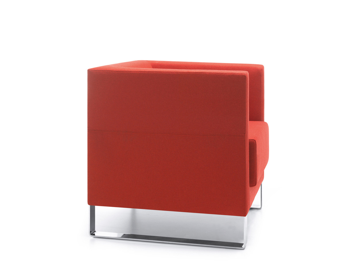 Bequemer Profim Vancouver Lite Sessel mit elegantem Kufengestell, ideal für Büro und Wohnräume