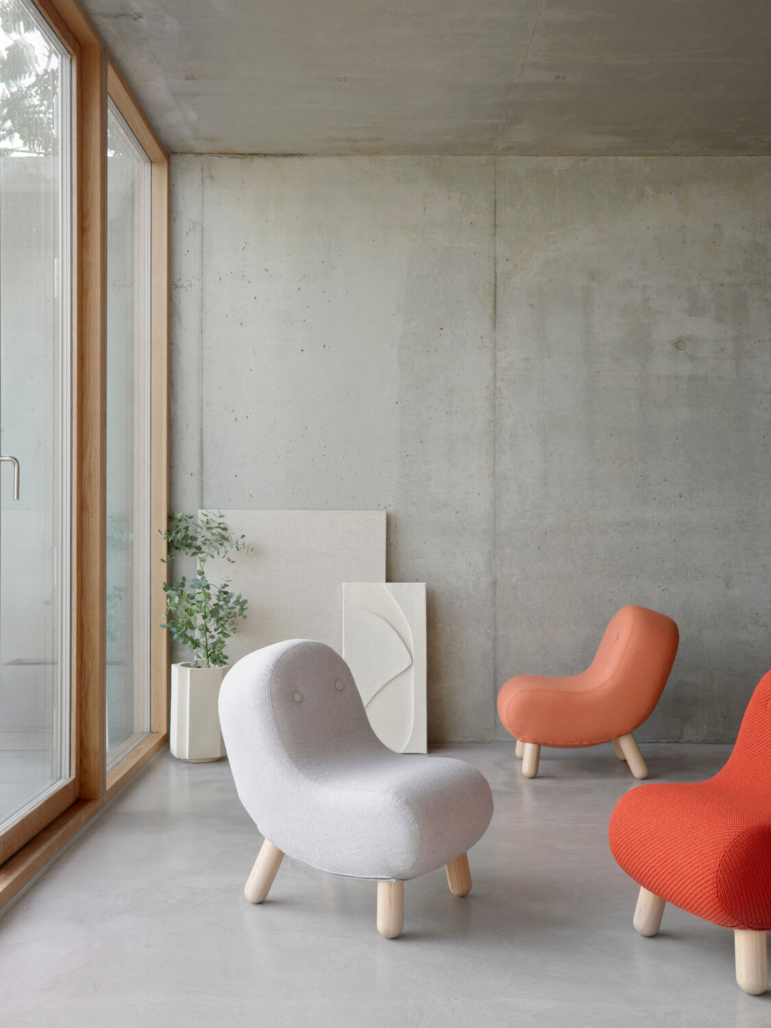 Bob Sessel von Softline, gemütlicher Lounge-Sessel mit weichem Bezug und stabiler Konstruktion, perfekt für Entspannung zu Hause