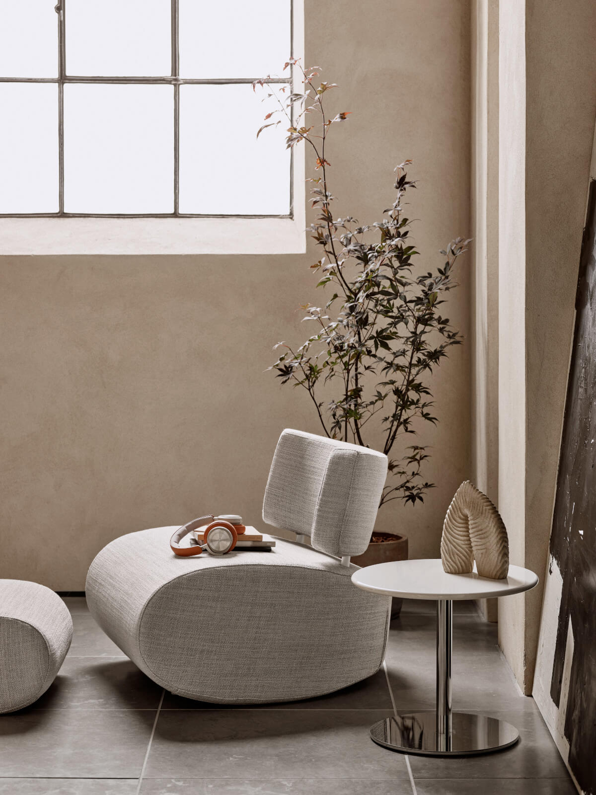 Softline Hello Beistelltisch im modernen skandinavischen Design, vielseitig einsetzbar als Sofa- oder Ablagetisch